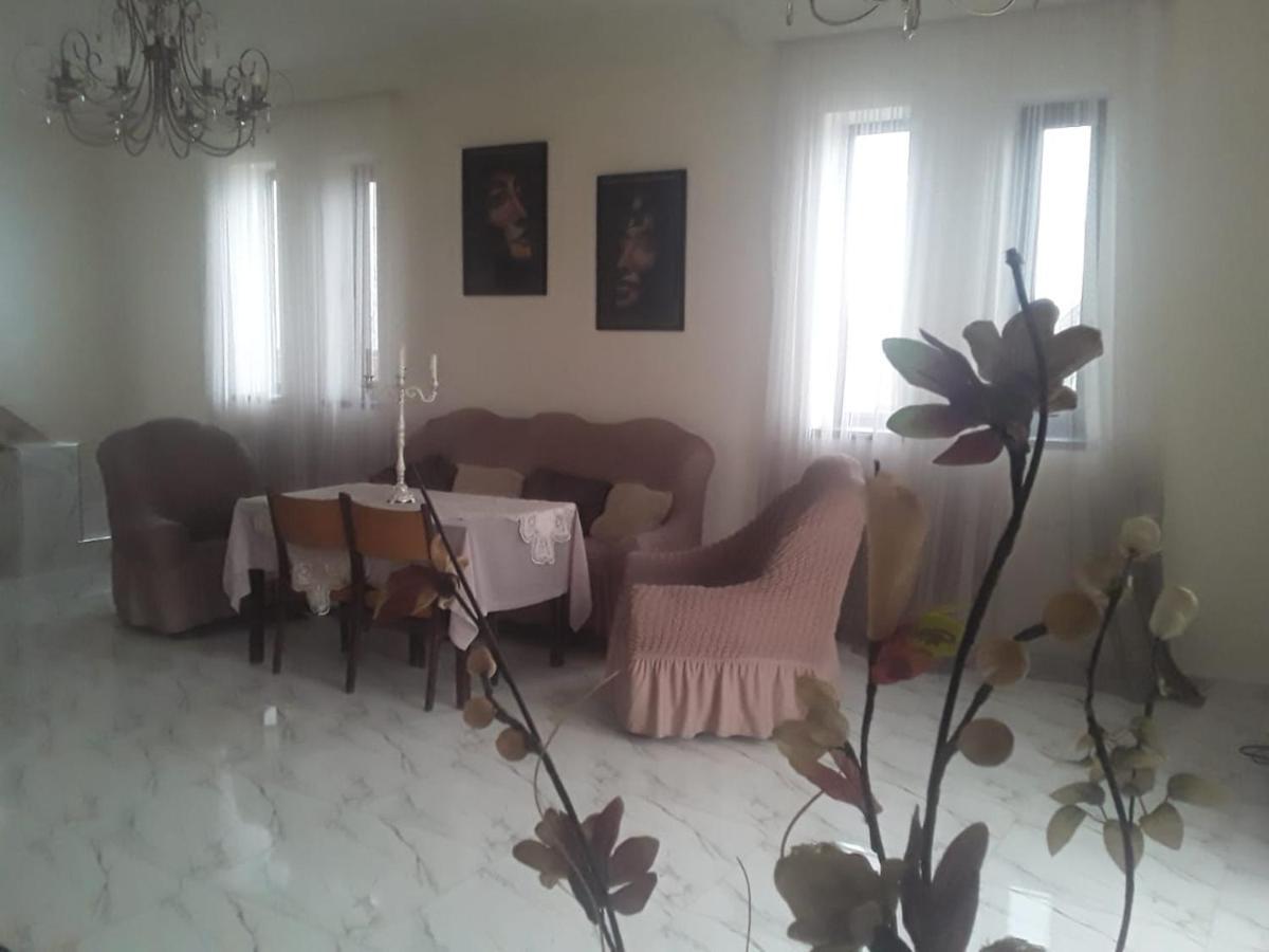 Hotel Abo Erivan Exterior foto